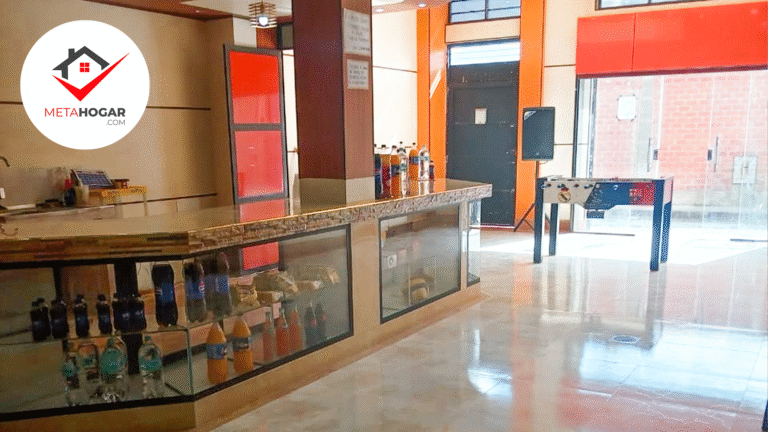 Casa  en Venta en Cosmos 79 con Negocios de Wallys